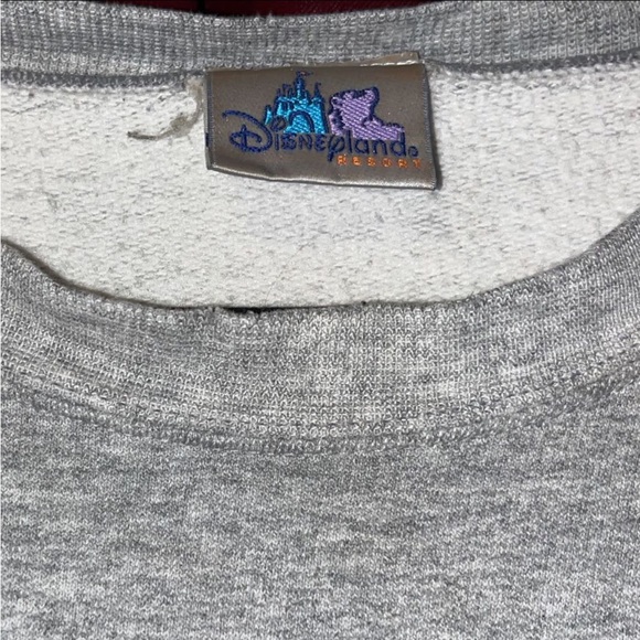 XL Vintage Disney Pirates of the Caribbean Sweatshirt - Picture 2 of 3